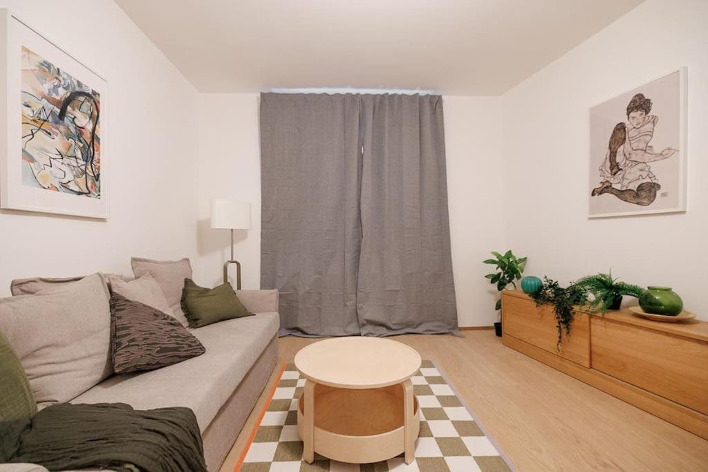 Apartment Zauberhaftes Quartier Fuer 4 Wien