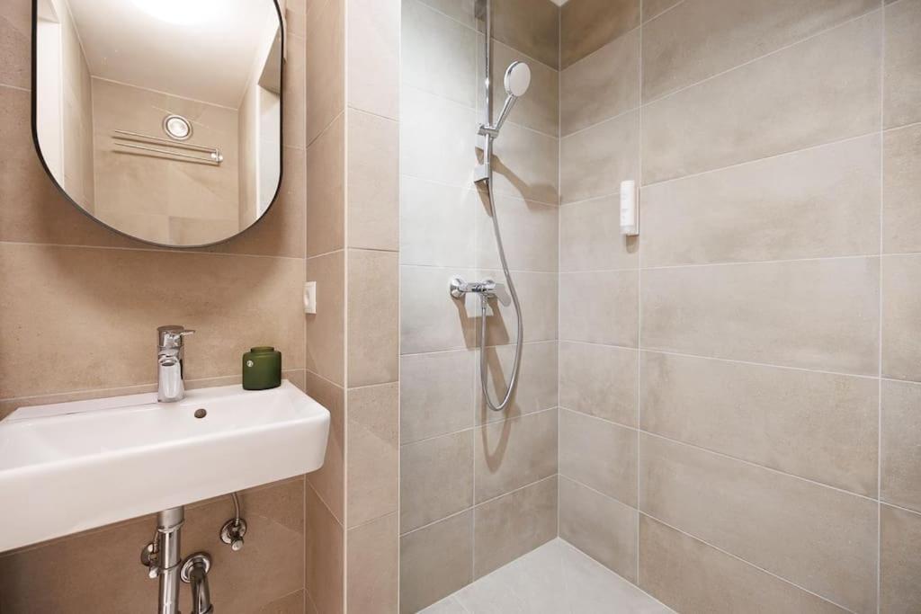 Zauberhaftes Quartier Fuer 4 Apartment Wien